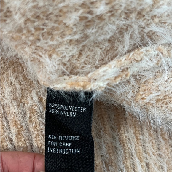 Cozy Chunky Tan Chevron Knit Cardigan Women's Size S Yellow - Picture 9 of 9